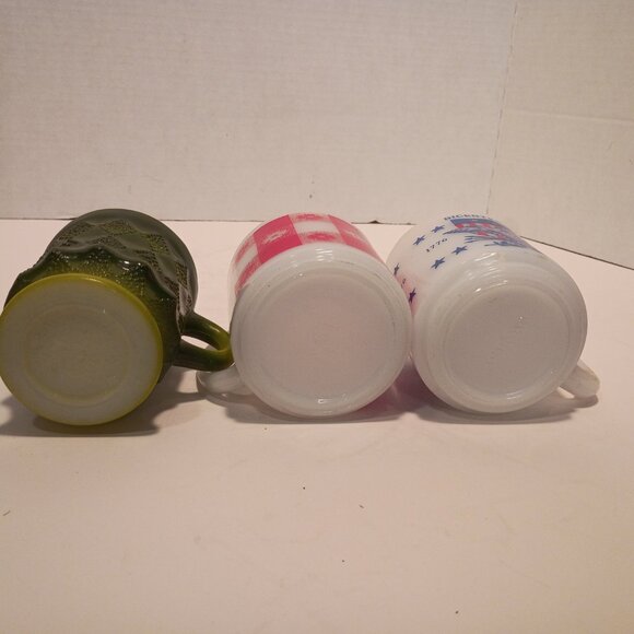 Trio (3) MCM Kitschy Coffee Cups--Fire King/Federal Glass/Glassbake - Picture 8 of 13